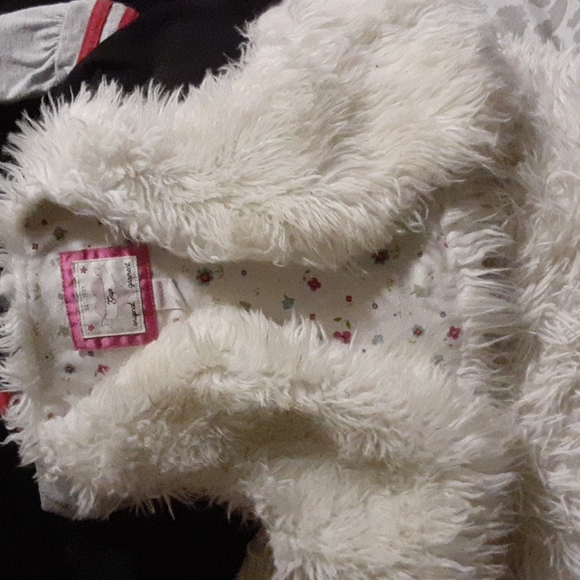 Girls 3 to 4t Minnie mouse bundle - Picture 2 of 7